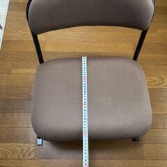 お座敷チェア２脚まとめて買い取りの方を募集。の画像