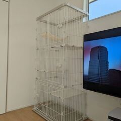 アイリスオーヤマ ウッディキャットケージ 3段 ホワイト 猫 高さ180×幅90×奥行60cmの画像