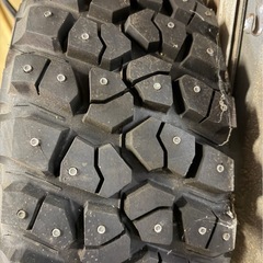 スパイクタイヤの画像