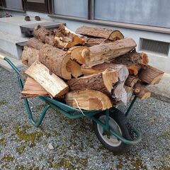 薪ストーブ用・キャンプ用の薪を売ります。の画像