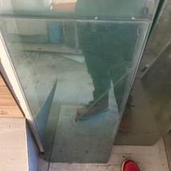 棚板ガラス一枚1000円の画像