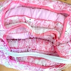 SANRIO カーシートカバー キティちゃんの画像