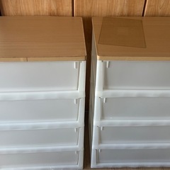 プラスチック ボックス４段の画像