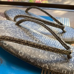 着物　サンダル　下駄　蛇柄の画像