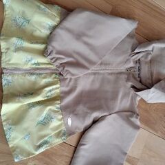 女の子向け　アウター　90,95の画像