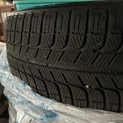 ミシュラン スタッドレスタイヤの画像