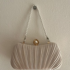 美品　パーティーバッグの画像