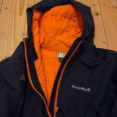 モンベルジャケットの画像