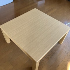 お話し中　　ニトリ　こたつの画像