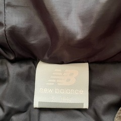 ニューバランス　アウターの画像