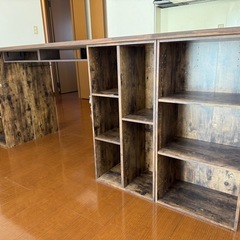 造作テーブル　ニトリカラーボックスの画像