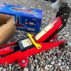 フロアジャッキ‼️油圧2t‼️ラクラクジャッキ‼️箱入りの画像