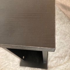 ベッドサイドテーブル　黒の画像