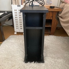ベッドサイドテーブル　黒の画像