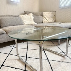 【韓国インテリア】ガラスのローテーブルの画像