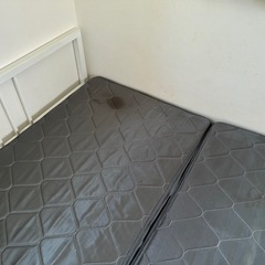 シングルベッド　マット付きの画像