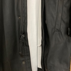 Hollister ブラック レインコートSの画像