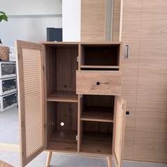 北欧風チェストの画像