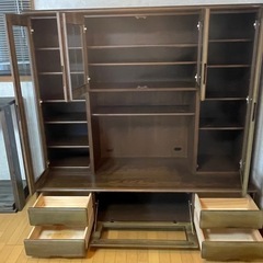 扉付きのサイドボード　お譲りしますの画像