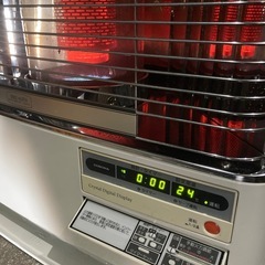 コロナ　煙突石油ストーブ　動作も正常です　08年製の画像