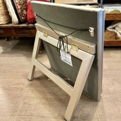 卓上アンティーク調ミラー〔大〕 スタンドミラー 卓上ミラー 鏡 アンティーク 化粧鏡 おしゃれ メイクミラー 卓上鏡 木製 大型 大きめ ゴールド スタンド式 玄関 化粧台 ミラー 姿見の画像