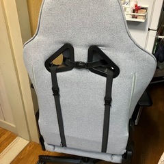 ゲーミングチェアの画像