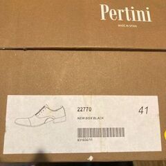 ペルティニ　ストレートチップ　レザーシューズの画像