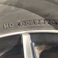 中古スタッドレスタイヤ&ホイールセット　225/60/18   の画像