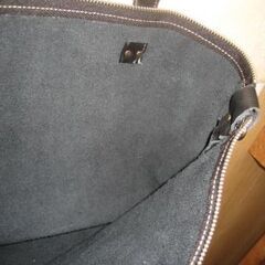 やわらかい牛革バッグ　黒の画像