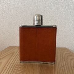 【ワイルドターキー】 レザースキットルの画像