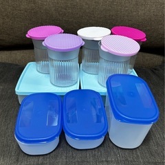 タッパーウェアつめ詰め合わせの画像