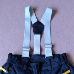 スキースーツ スノースーツ ジャンプスーツ 130〜140cmの画像