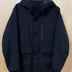 ユニクロ　定番　ハイブリッドダウンパーカー　サイズS　の画像