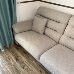 ニトリ　3人掛けソファの画像