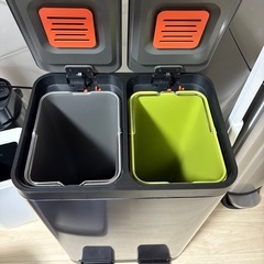 ゴミ箱（15L +15L）の画像