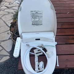 温水洗浄便座の画像