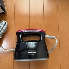 Panasonic
衣類スチーマーの画像