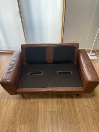 ウニコ　モルン　
unico moln 2人掛け