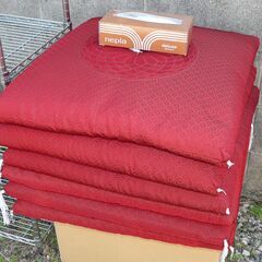 配達先決定🚚　無料配達します🚚メタルラック幅54×奥39×高さ183㎝💖座布団💖の画像