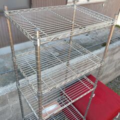 配達先決定🚚　無料配達します🚚メタルラック幅54×奥39×高さ183㎝💖座布団💖の画像