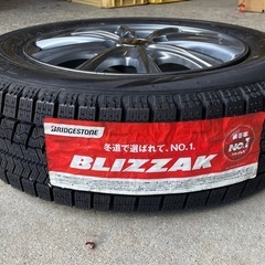 【2016年製】175/65R14 スタッドレスタイヤの画像