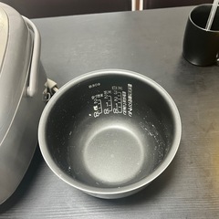 炊飯器の画像