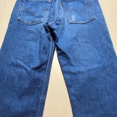 ジーンズ売りますの画像