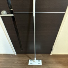 【多数出品中】フローリングワイパー　クイックルワイパーの画像