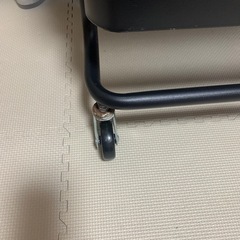 IKEA ローラー付きワゴンの画像
