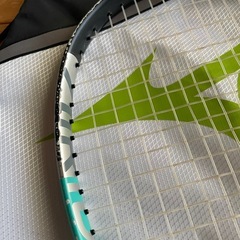 ソフトテニス用ラケット　初心者用　傷あり　差し上げますの画像