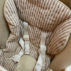 ベビーチェア の画像