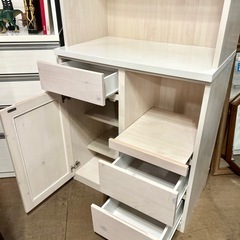 食器棚　キッチンボード　レンジボード　検　シャビー　シック　オフホワイト　木目調　かわいい　ニトリ　NITORI　大容量　キッチン収納　レンジ台の画像