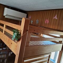 木製ロフトベッドの画像