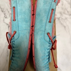 UGG アグ 1003799 W MANDIEモカシン 22の画像